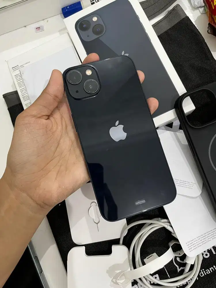 iPhone 13 128Gb Garansi iBox Fullset