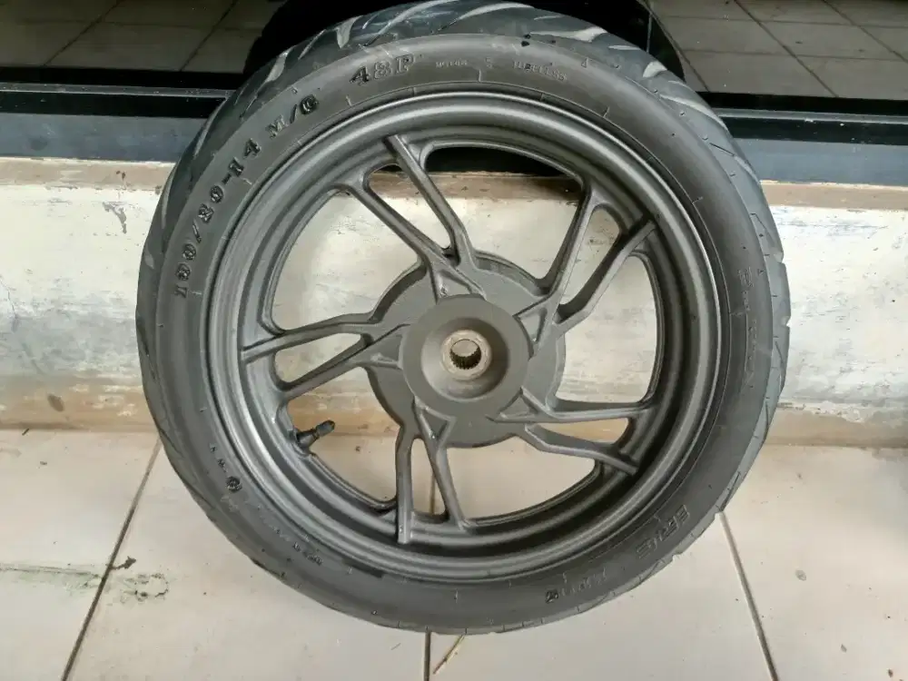 Velg + Ban Vario Gen 2