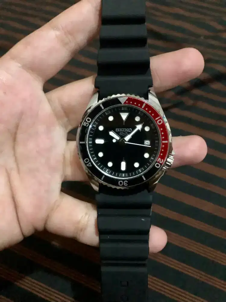 Dijual Jam Tangan Seiko Diver Style – Klasik & Maskulin