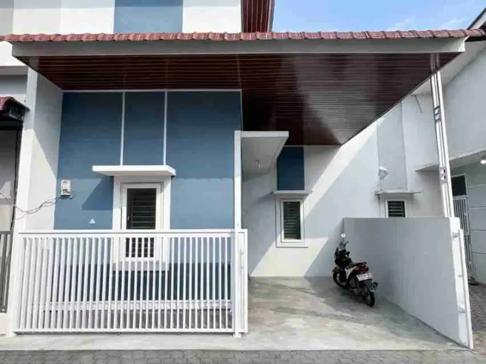 RUMAH SIAP HUNI LOKASI STRATEGIS KOMPLEK MEDAN SELAYANG