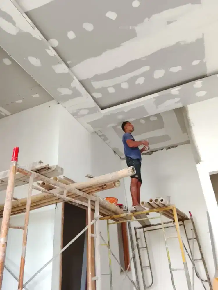 Jasa renovasi rumah.