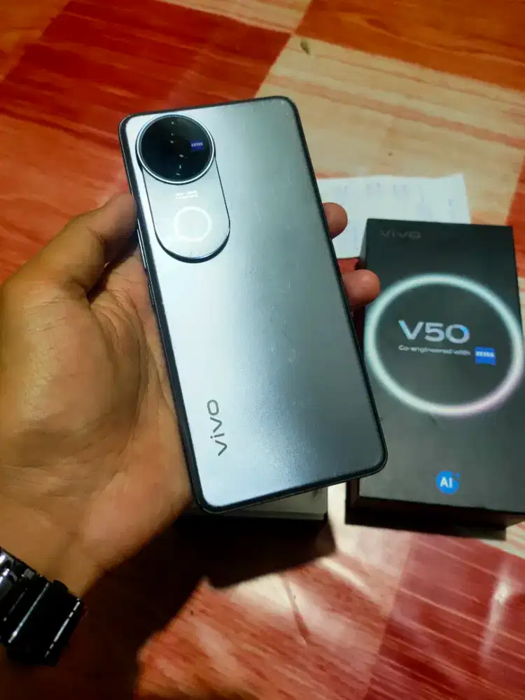 Vivo V50 5G Ram 12/256gb