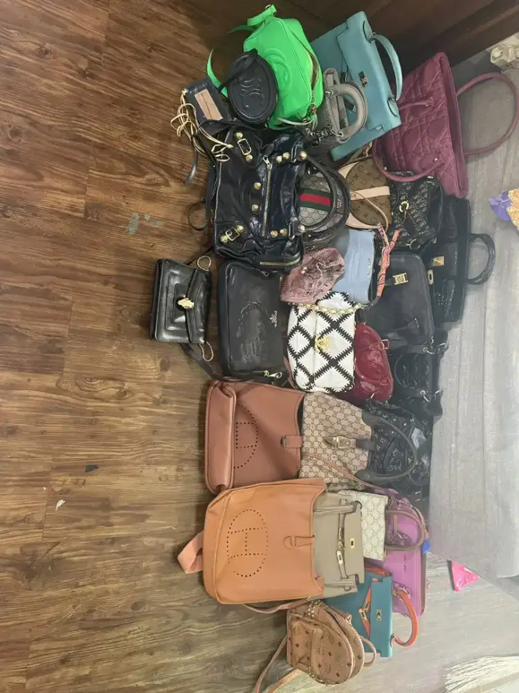 Take all 27pcs tas branded