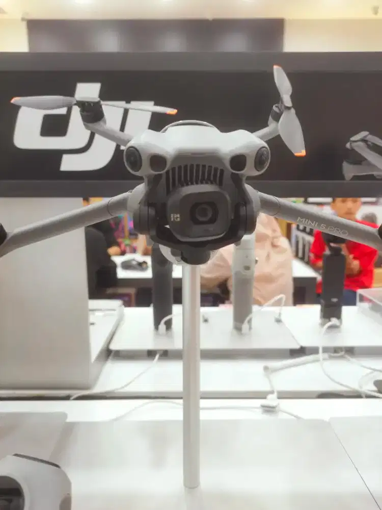 DJI MINI 5 PRO FLY MKRE COMBO PLUS