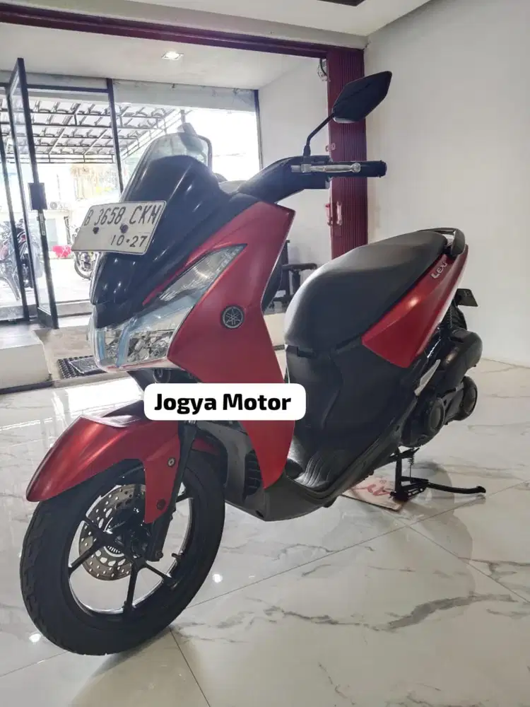 2 - YAMAHA LEXI 125 TH 2018