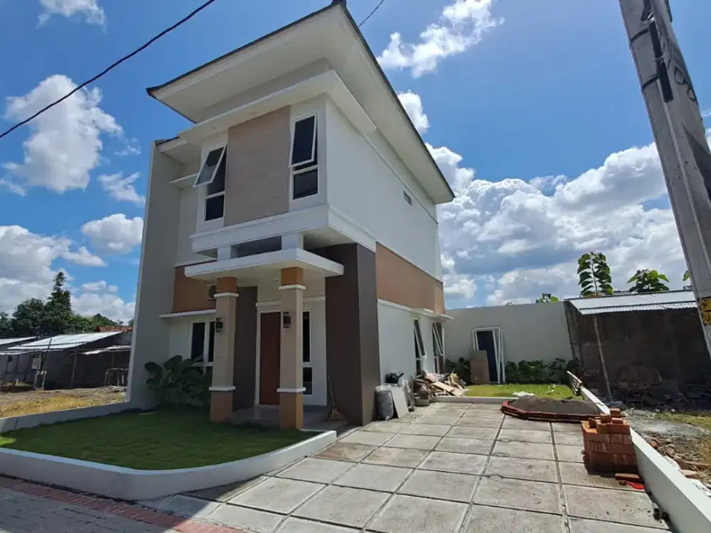 Rumah Modern Minimalis 2 Lantai Dekat RS Akademik UGM