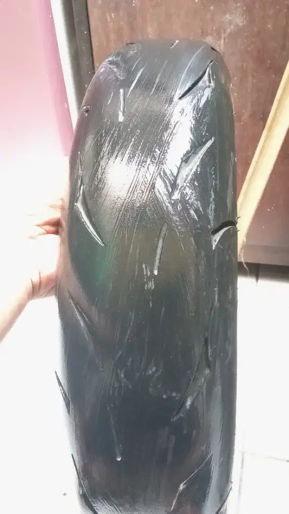 ban nikung tubelles swallow slash 100/80-14