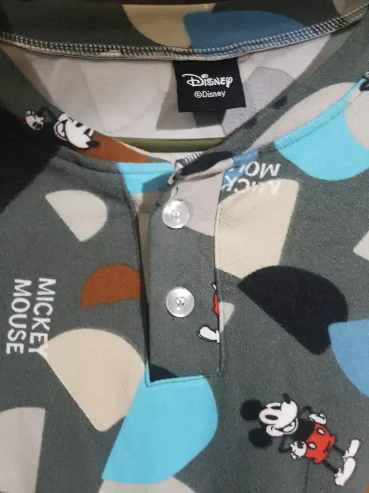 Switer brend ori second