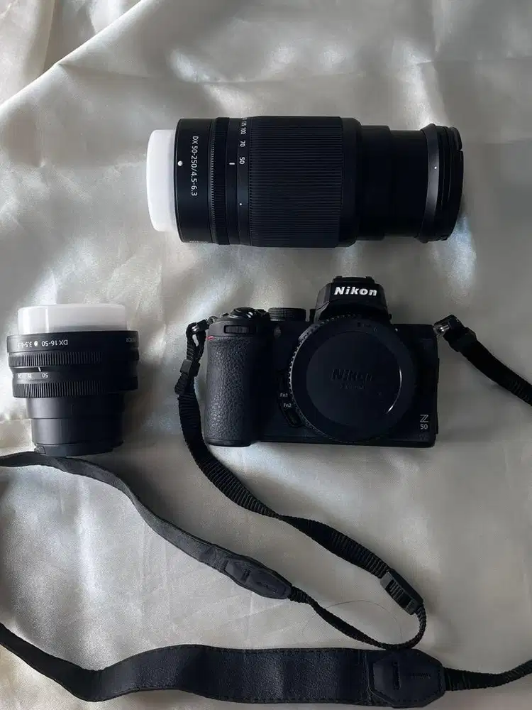 Nikon Z50 Mark I + 2 Lensa