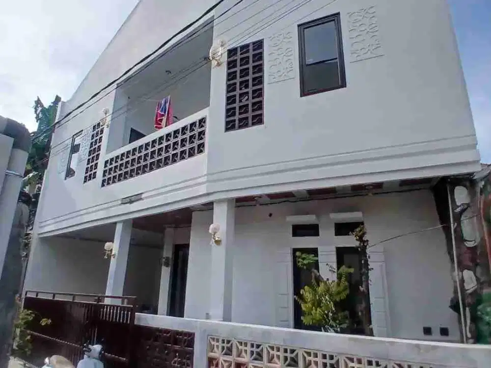 DI JUAL MURAH RUMAH BARU 2 LANTAI AKSES MOBIL DI CONDET JAKTIM