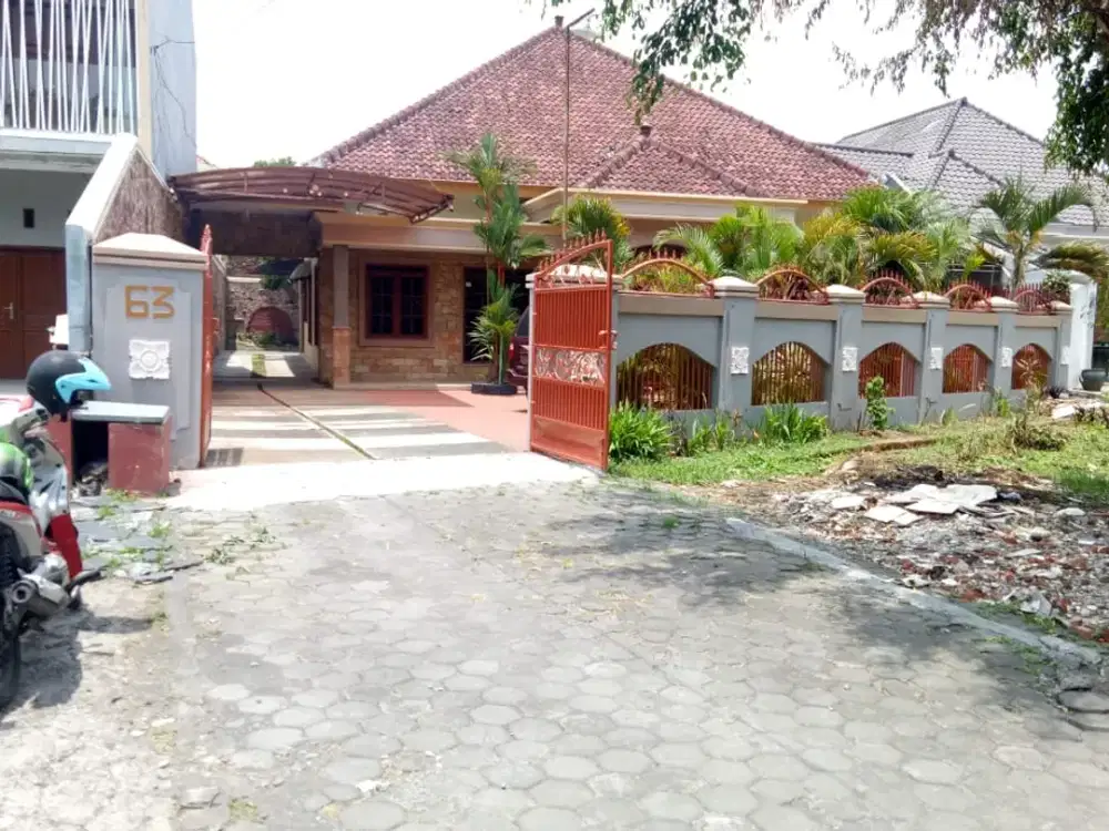 Rumah Premium Langka Property Rahasia Poros Jalan Cengger Ayam