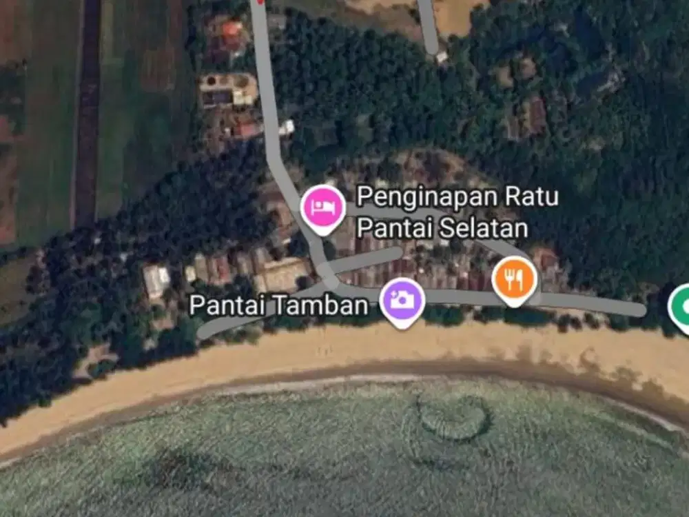 Tanah Wisata Sebelah Pantai Malang Selatan
