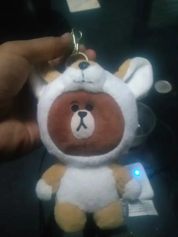 Gantungan kunci boneka