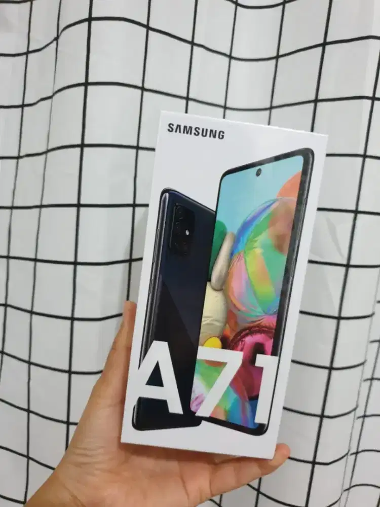 Dijual Hp Samsung Galaxy A71 RAM 8/128 FULLSET