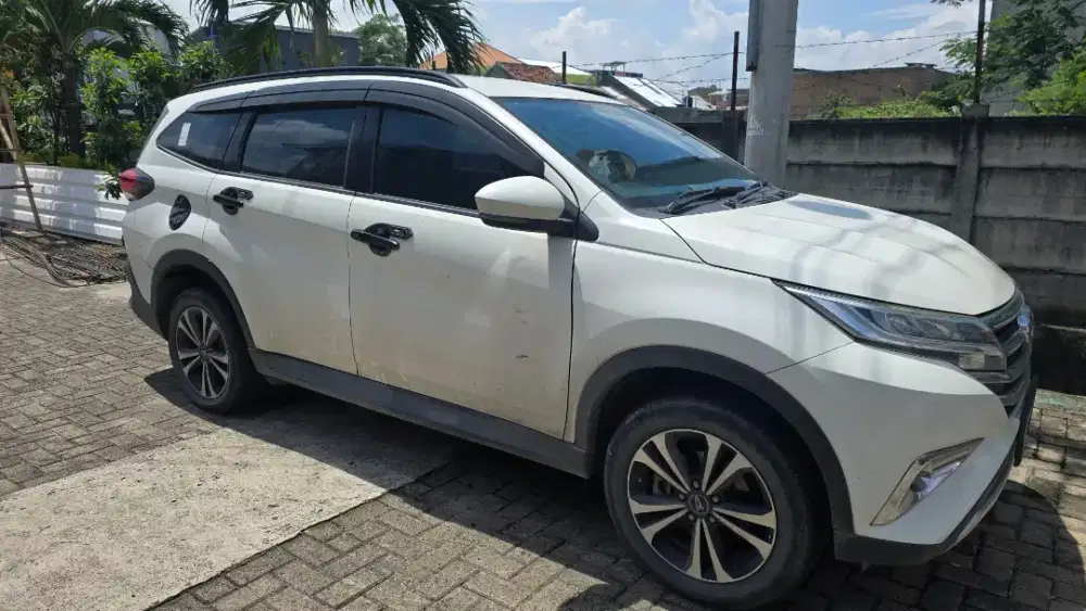 Dijual Mobil Daihatsu Terios