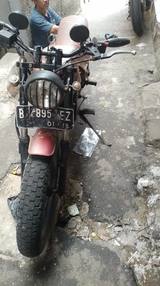 Yo bosku jastel tahun 77 (honda)