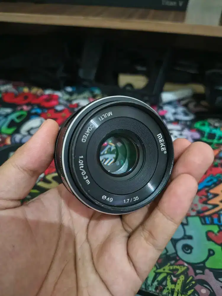 Lensa fix manual Fujifilm 35mm f1.7