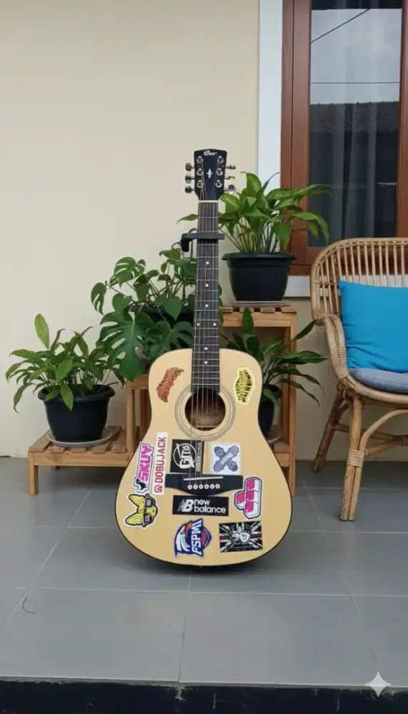 Gitar 3/4 Merk Cort Udah Tanam Besi