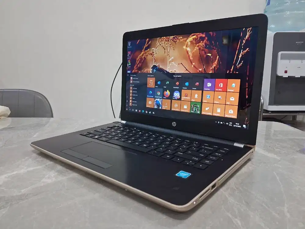 HP 14 Setara i3 4GB ORI 14in SLIM Laptop Minusan Casing Kuat Dijamin