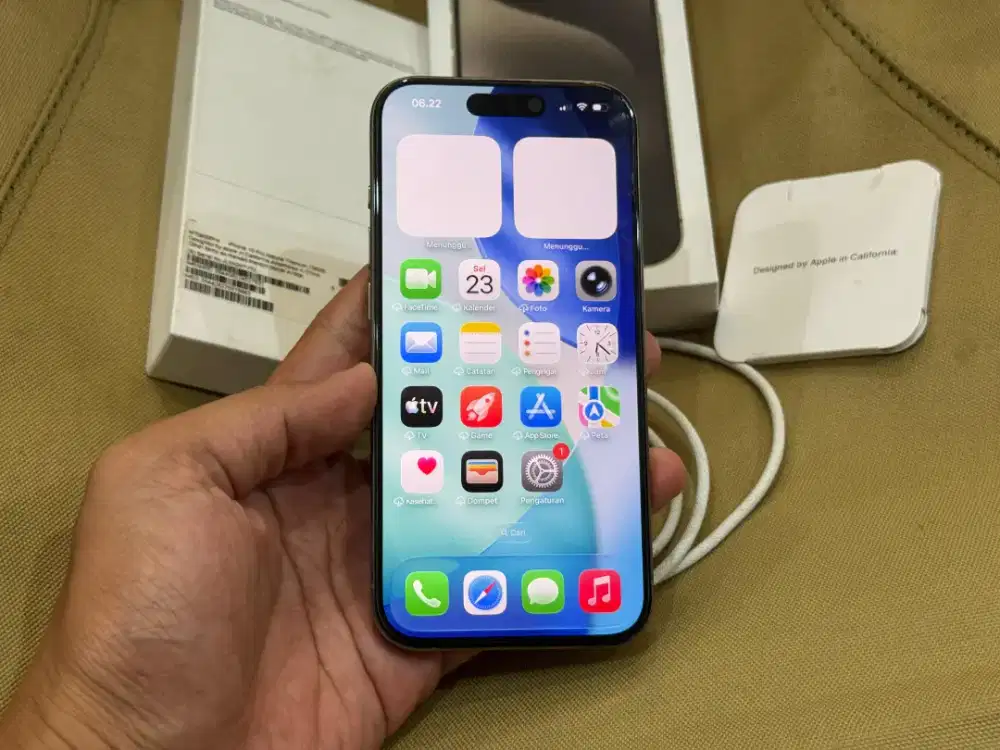 Iphone 15 PRO BUKAN SIMLOCK bisa TT
