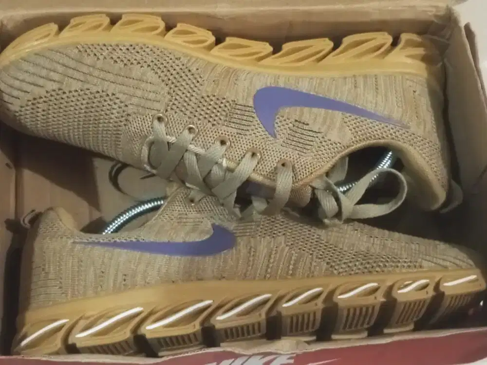 Nike coklat size 44..