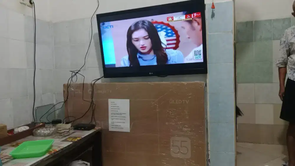 TV 55 INCH TCL MASIH SEGEL BARU