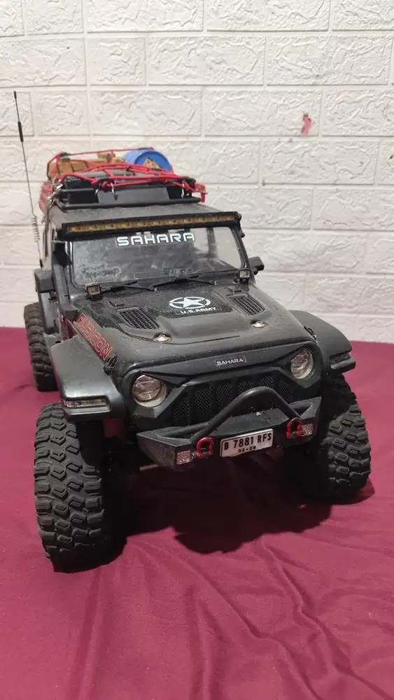 RC Yikong 1/8 Upgrade