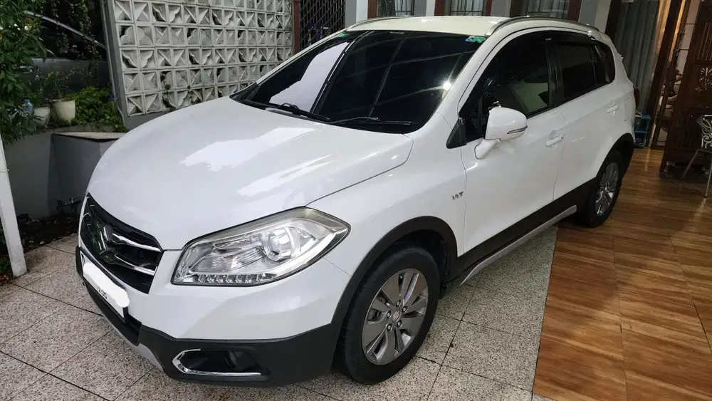 Suzuki SX4 2016 Bensin