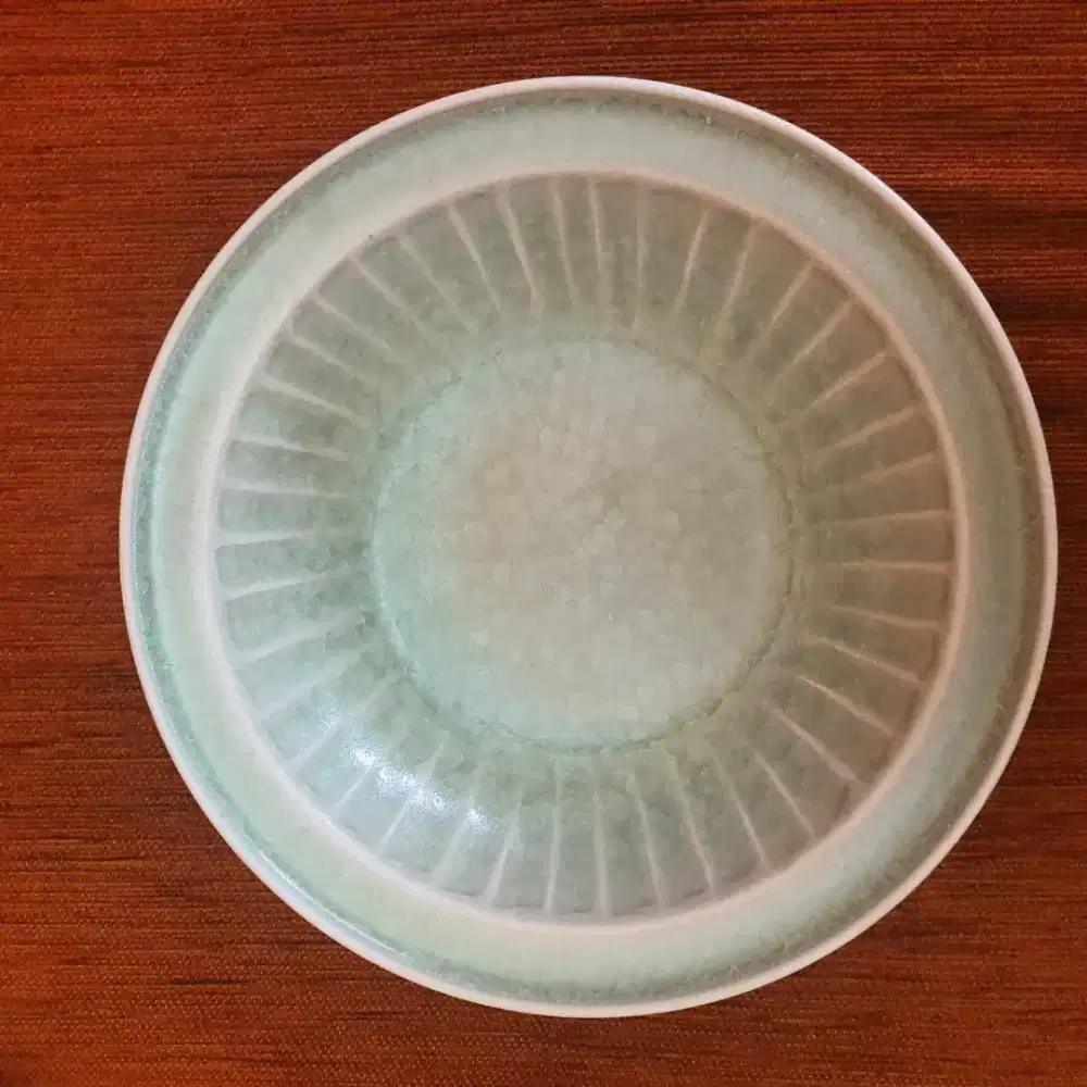 Barang Antik Keramik Cina Seladon Krekel