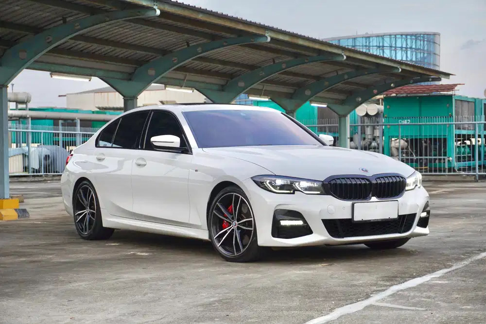 BMW 330i G20 MSport 
B48 50 Jahre Edition 2022 / 2023