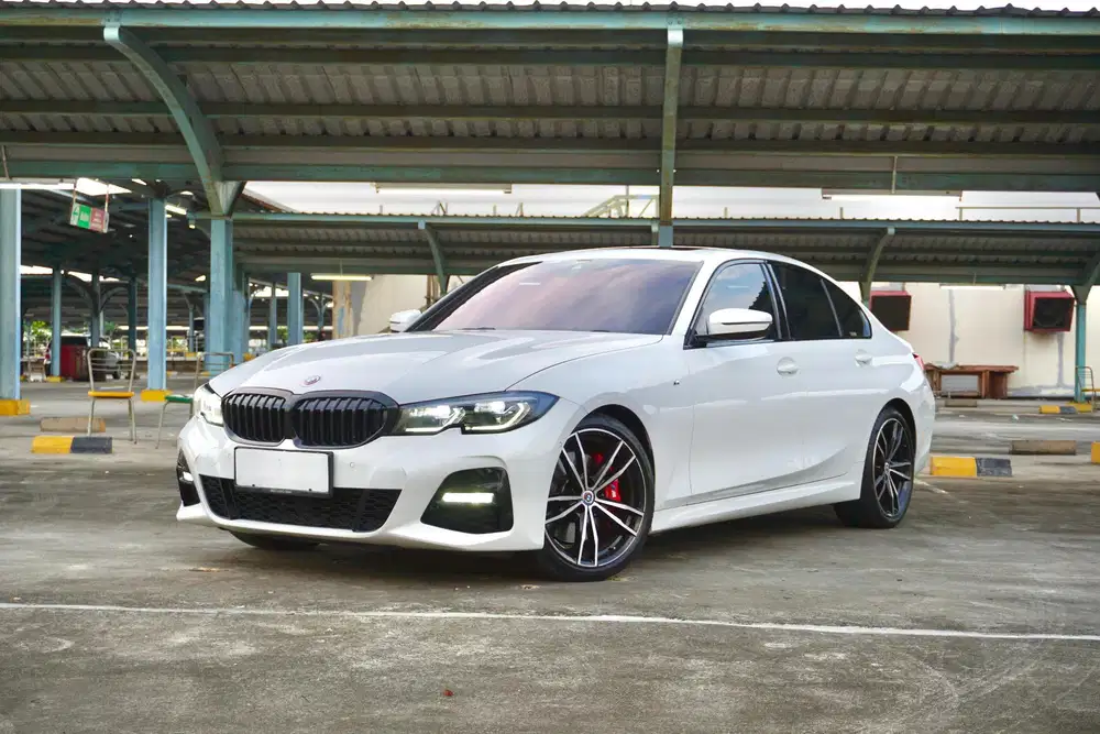 BMW 330i G20 MSport 
B48 50 Jahre Edition 2022 / 2023