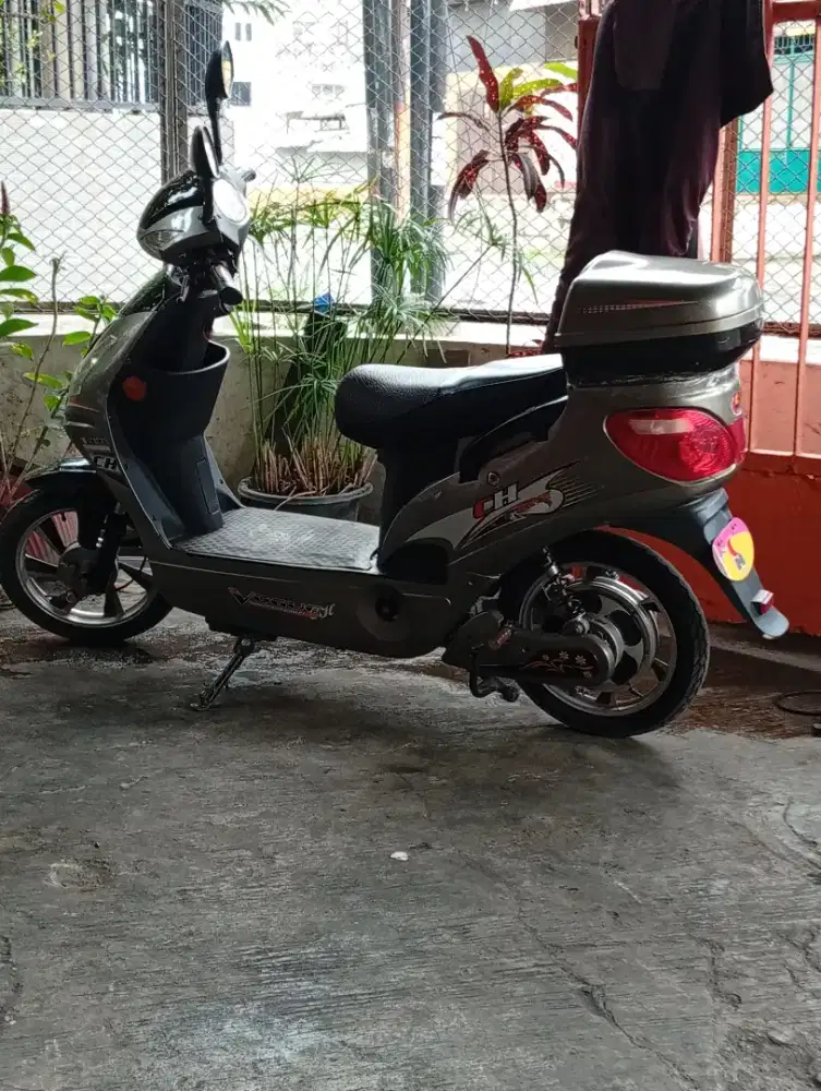 Sepeda listrik CH-Bike