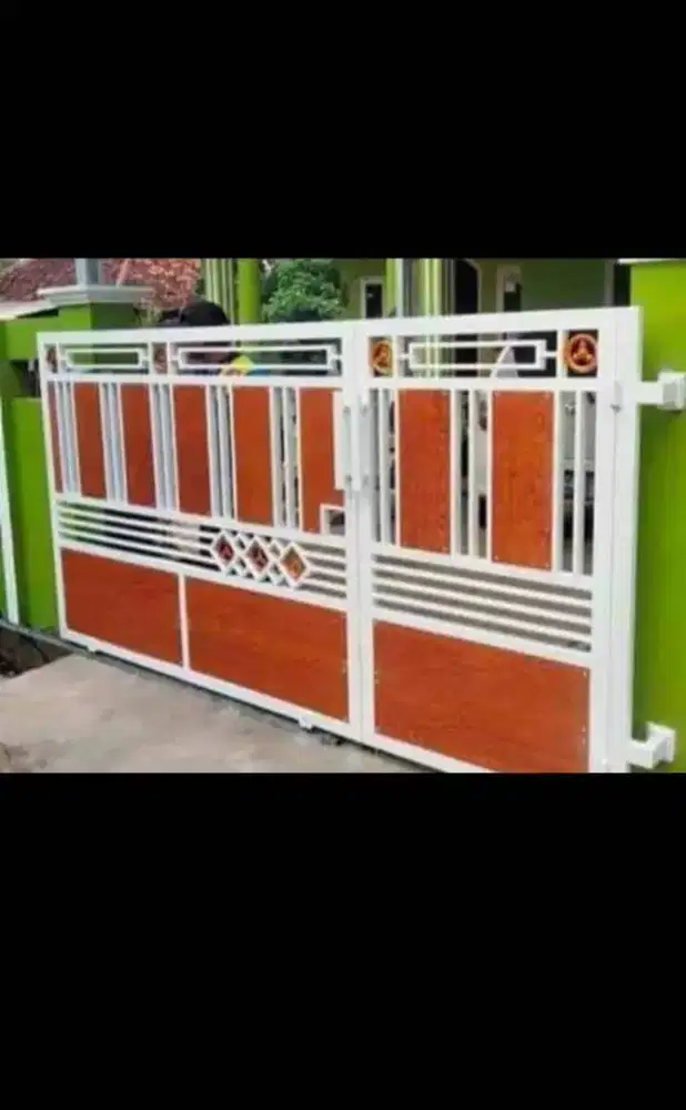 Pagar rumah yg antik