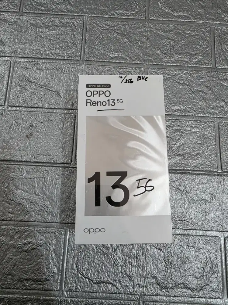 Oppo Reno 13 5G 12+12/256gb Blue NEW Segel Dos