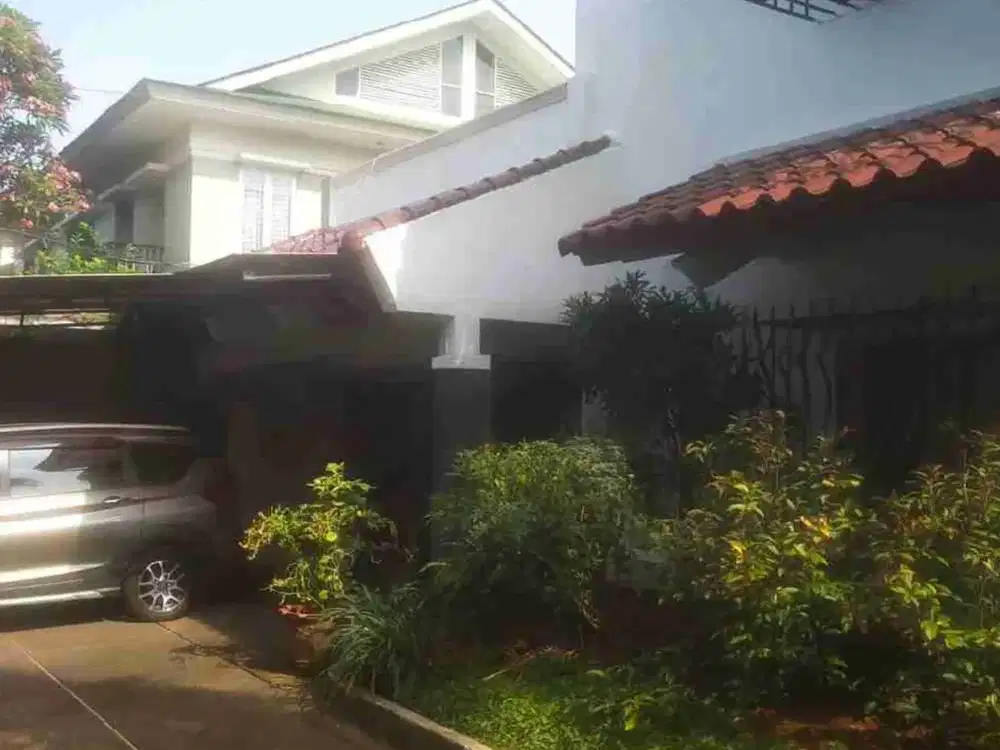 Dijual Rumah di Arteri Pondok Indah -rm