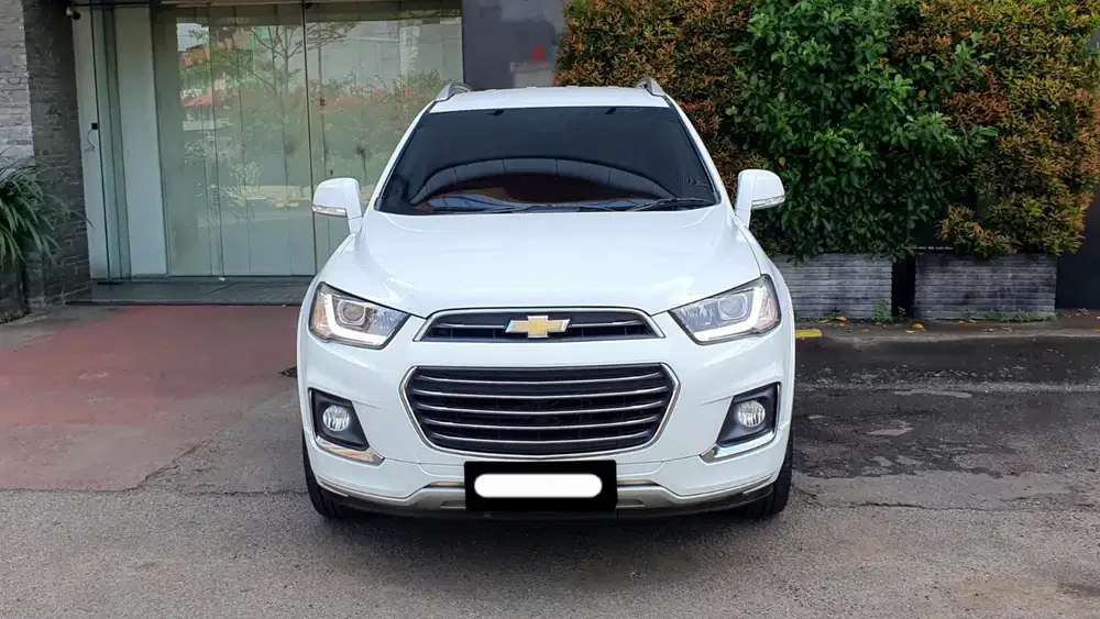 Chevrolet captiva diesel ltz 2016 pakai 2017 putih