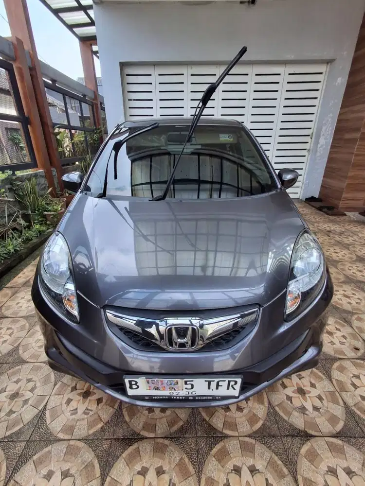 Siap pakai Honda Brio satya e 2016 MT istimewa