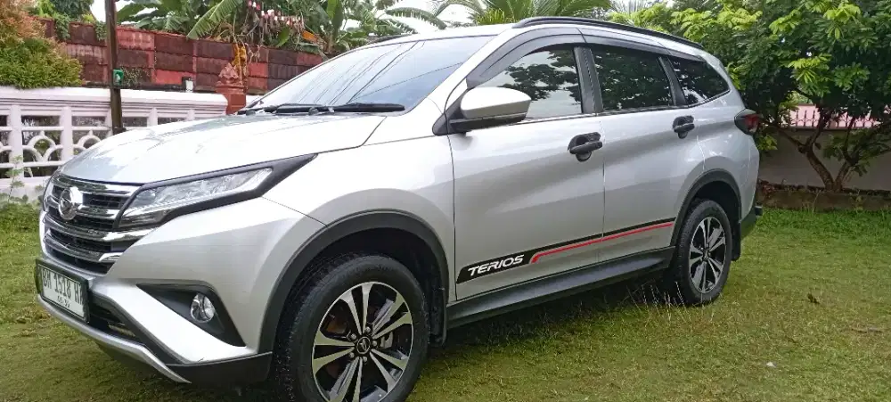 Terios R deluxe pakaian pribadi