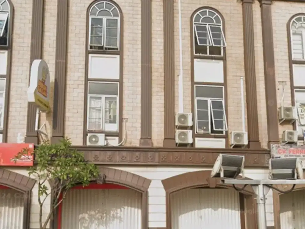 Sewa Ruko 3 Lantai Jalan Utama Jababeka