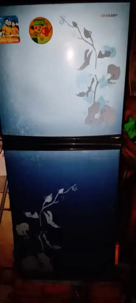 Kulkas 2 pintu sharp