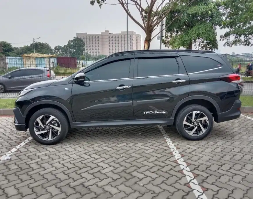 Toyota Rush 2018 Bensin