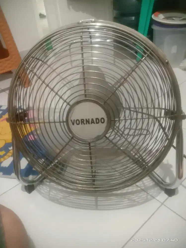 Jual-cpt(BU):Kipas angin besi Vornado 3in1 18inch,Msh nyala normal,
