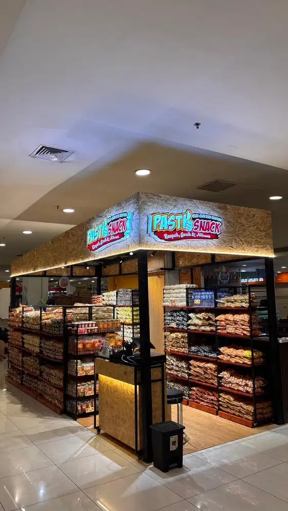 DICARI : HOST LIVE + Admin Shopee & Tiktok