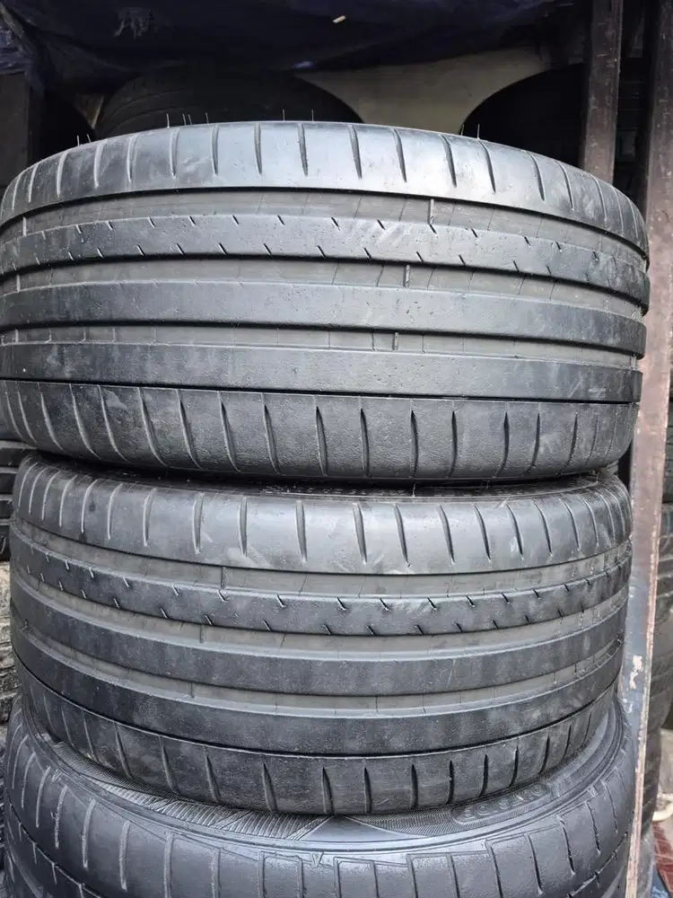 Ban copotan mechlin pilot sport4s 235/35 R20 80% 2022..2pcs