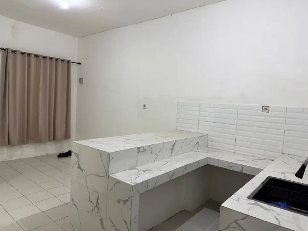 Rumah dikontrakan Cileungsi Bogor timur samping cibubur
