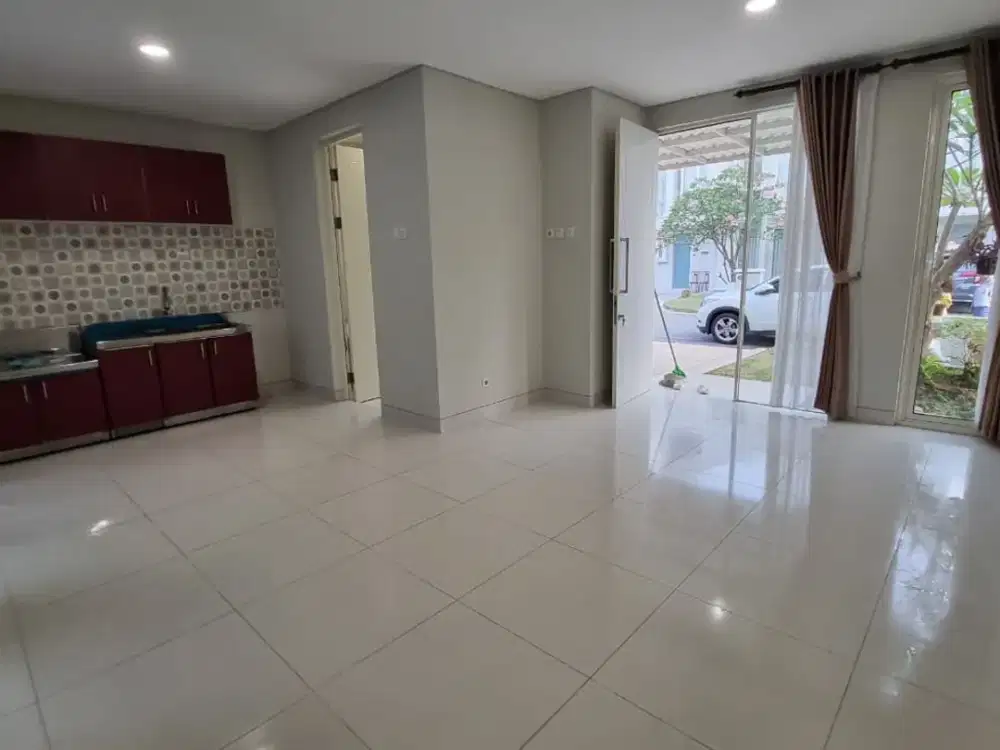 Grand Pakuwon Cluster Adelaide Semi furnish Bagus