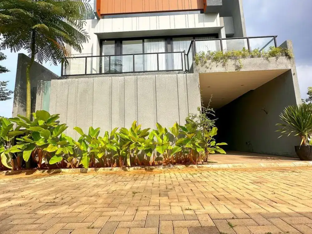 Dijual Unit Rumah Siap Huni Full Furnished Dengan Kolam Renang Pribadi di Cipinang-Jakarta timur