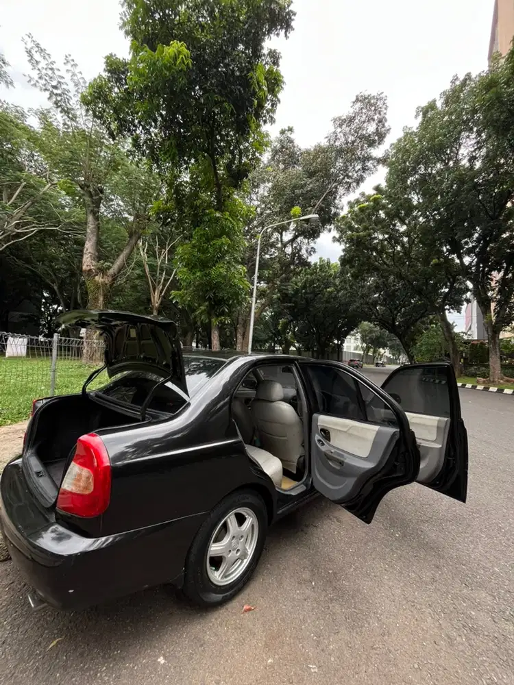 Hyundai Accent Verna 2002 Bensin