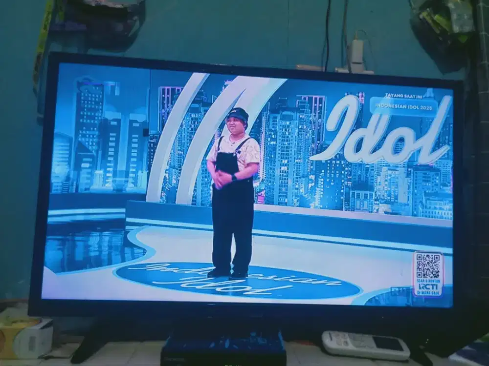 TV LED merk cocca 32 inchi semua normal