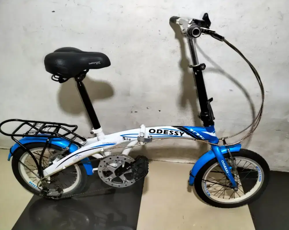 Sepeda lipat ukuran 16 kondisi normal